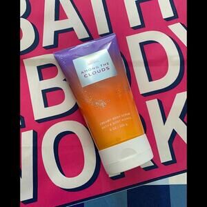 NWT Bath & Body Works Among The Clouds Creamy Body Scrub